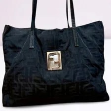 Fendi Hardware Carry Auth 2