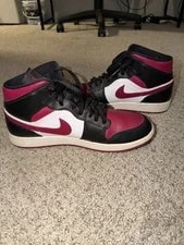 Jordan Air 1 Mid Top ’S Lace-Up 3