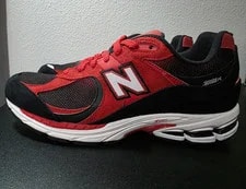 New Balance — New Balance 2002R True Low Top U2002RZA — Sneaker — resale