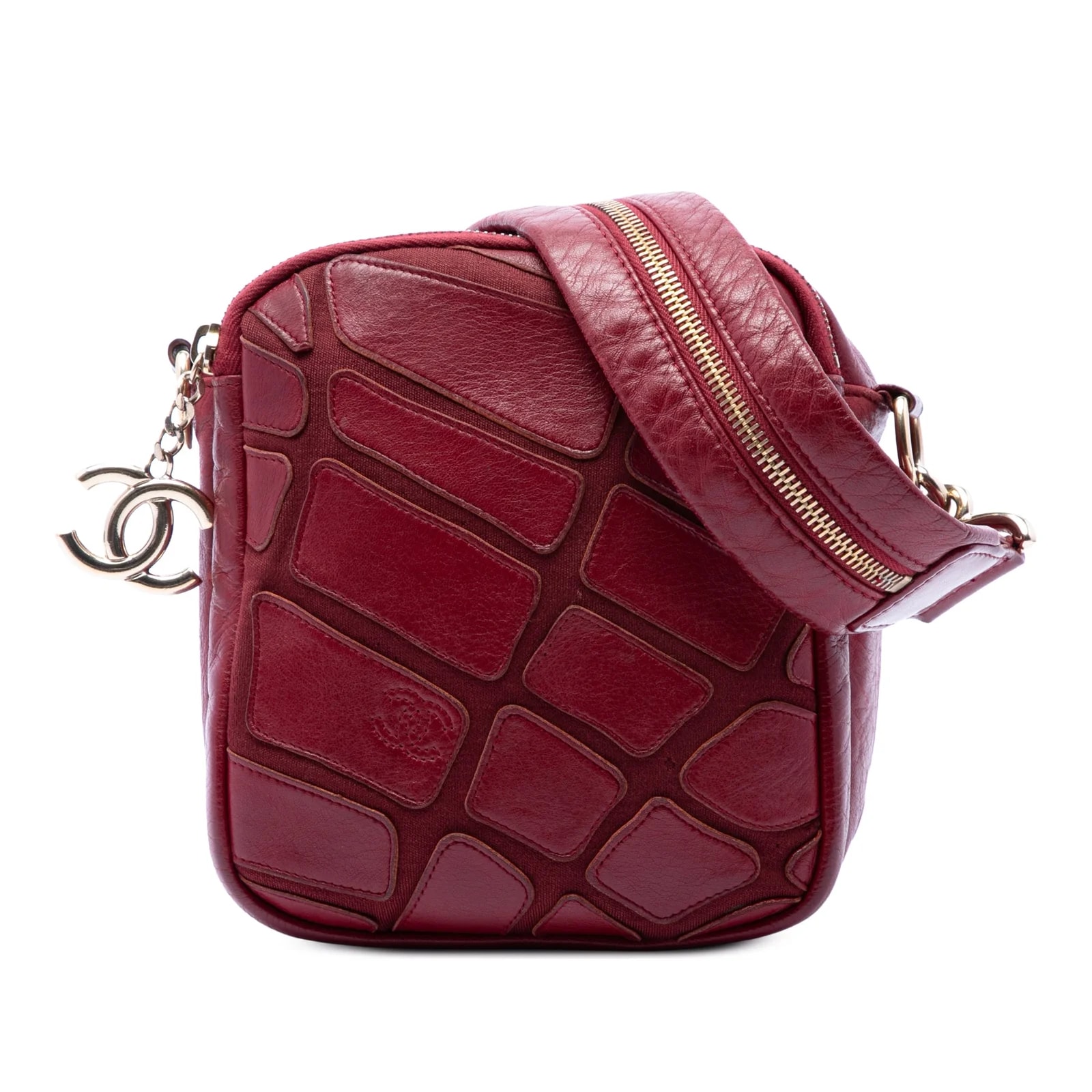 Chanel — CC and Scale Camera — Handbag — resale