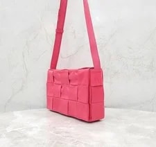 Bottega Veneta Cassette Crossbody 667298 155085036 2