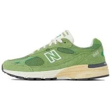 New Balance — New Balance 993 'Chive' - U993GW New — Sneaker — resale