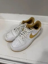 Nike Air Force 1 Low 07 LV8 4