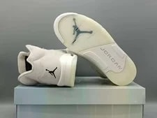 Jordan Air 5 Mid Top Lace Up Athletic 3