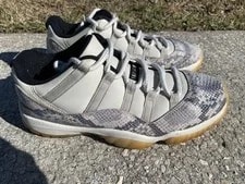 Size 10 - Jordan 11 Low Light ’S Nike Basketball Shoe 2