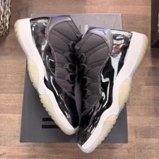 Jordan — Jordan 11 Retro (2016) — Sneaker — resale