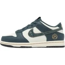 Nike — Nike Dunk Low Deep Jungle (PS) -301 — Sneaker — resale