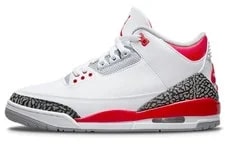 Jordan — Jordan 3 Retro (2022) — Sneaker — resale