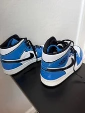 Size 10 - Air Jordan 1 SE Mid Signal 4