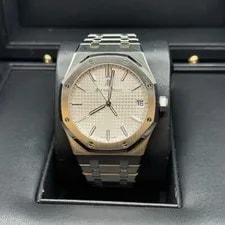 Audemars Piguet — Audemars Piguet Royal Oak 41mm White Dial Stainless Steel 2020 — Watch — resale