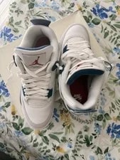 Air Jordan 4 Retro SB -100 2