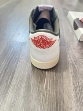 Jordan 1 Retro Low OG Medium 3