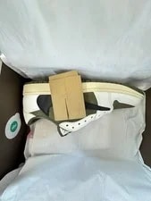 Jordan 1 Retro Low OG Medium 4