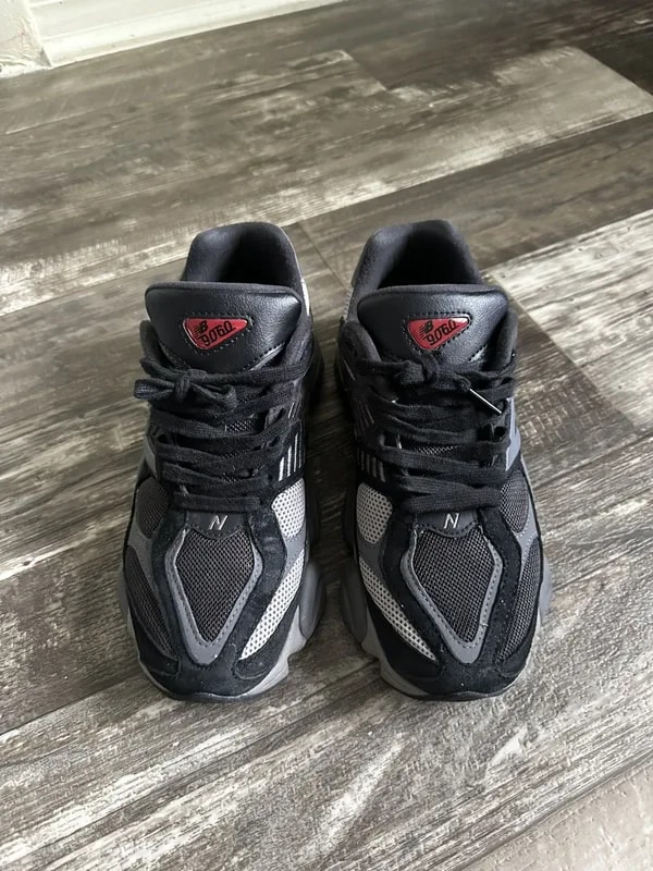 New Balance — New Balance 9060 Castlerock — Sneaker — resale