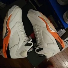 Size 10 - Jordan 5 2