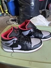 Air Jordan 1 Mid Size 11 No Box Great Condition 3