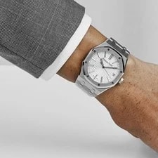 Audemars Piguet Royal Oak 15510ST.OO.1320ST.08 Stainless Steel Silver-Toned Dial 2