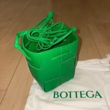 Bottega Veneta — Bottega Veneta Cassette Crossbody Pouch — Handbag — resale