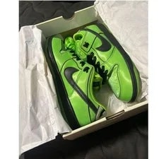 Nike SB — 9.5US /Authenticated Powerpuff Nike Sb Dunk Buttercup LTD Ori — Sneaker — resale