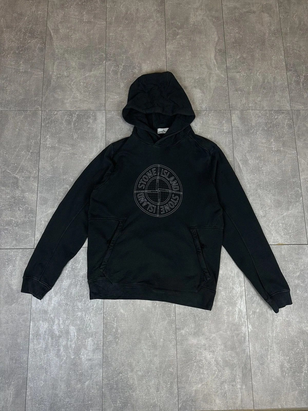 ’s Overprint Logo Island Hoodie — streetwear — resale