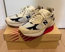 New Balance — 9.0US New Balance U993Ws — Sneaker — resale