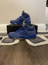 Air Jordan — Size 10.5 - Air Jordan 5 Retro — Sneaker — resale