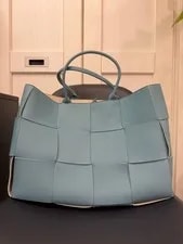 Bottega Veneta Maxi the Arco Large New 3