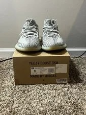 (9)m Yeezy Boost 350 V2 Tint 2