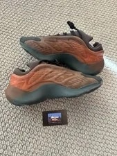 Size 12 - Adidas Yeezy 700 V3 Fade 2