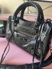 Balenciaga — Balenciaga le City — Handbag — resale