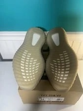 Yeezy 350 3