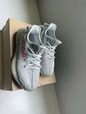 Yeezy Boost 350 V2 Vint Size 6.5 US Very Good Condition Original Box 2