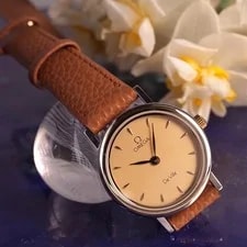 Omega — Omega de Ville Gold Combo Leaf Hands 23mm Diameter Drop Shape Quartz Ladie — Watch — resale