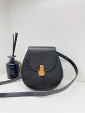 Bottega Veneta — Bottega Veneta 576643-VMAO2-8633 — Handbag — resale
