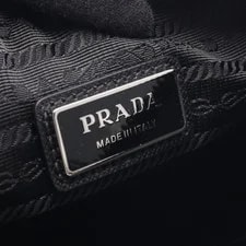 Prada Travel 3