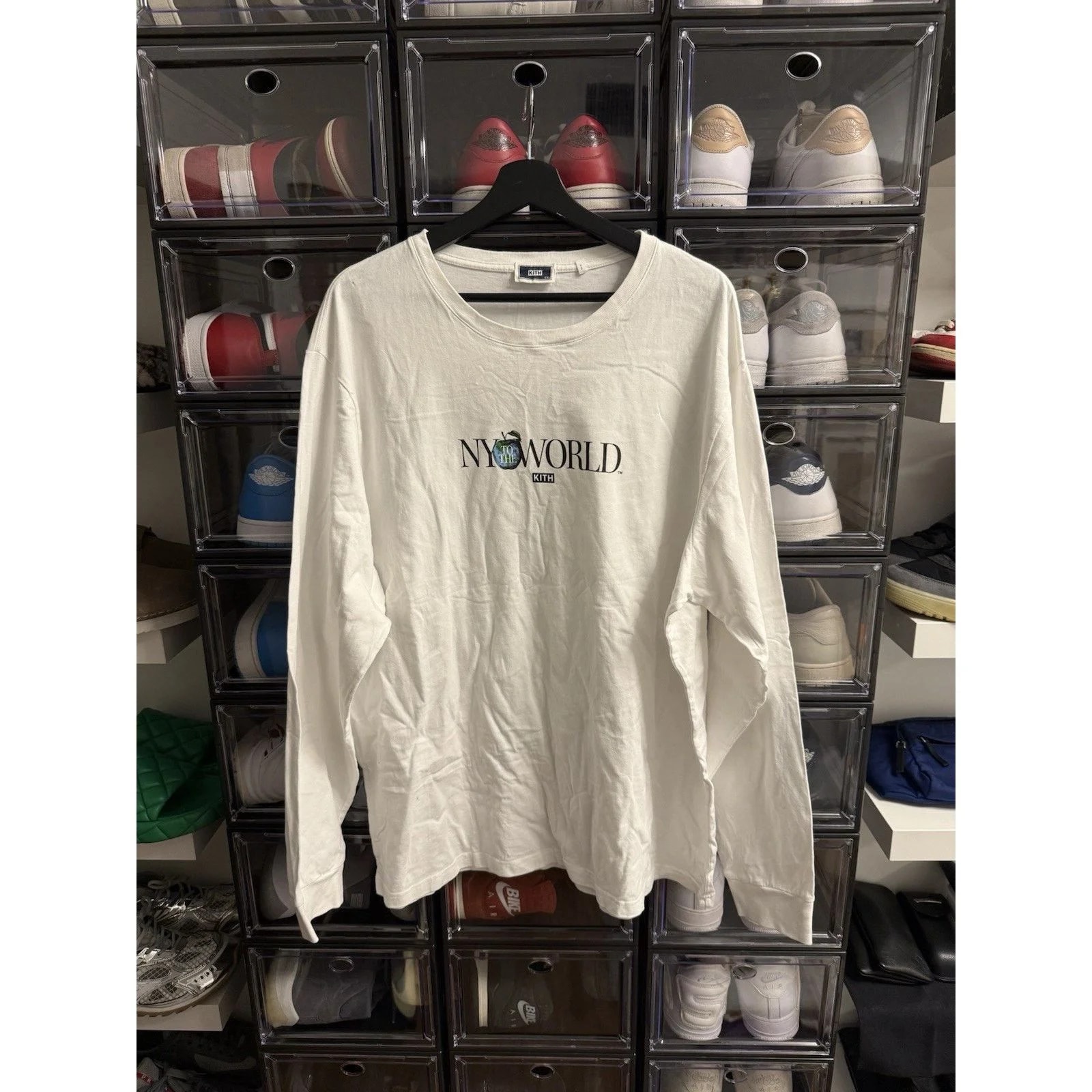 KITH — Kith NY To the World Long Sleeve Logo Ronnie Fieg — streetwear — resale