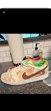 Nike SB Dunk Low Street Hawker 2