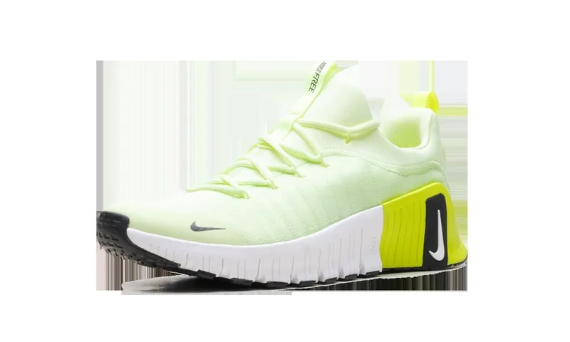 Free Metcon 6 "Volt" FJ7127 701 3