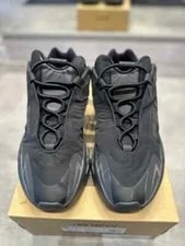 Yeezy Boost 700 Mnvn 232989 Size 10.5 Ships Fast 4