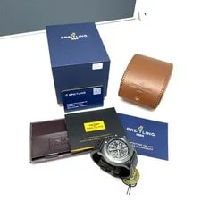 Breitling Avenger Chronograph 45mm Night Mission V13317101B1X1 3