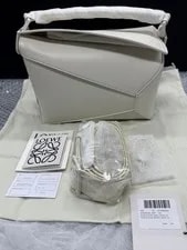 Loewe — [New] Loewe Puzzle Edge Small Regular Price 532,400 Yen — Handbag — resale