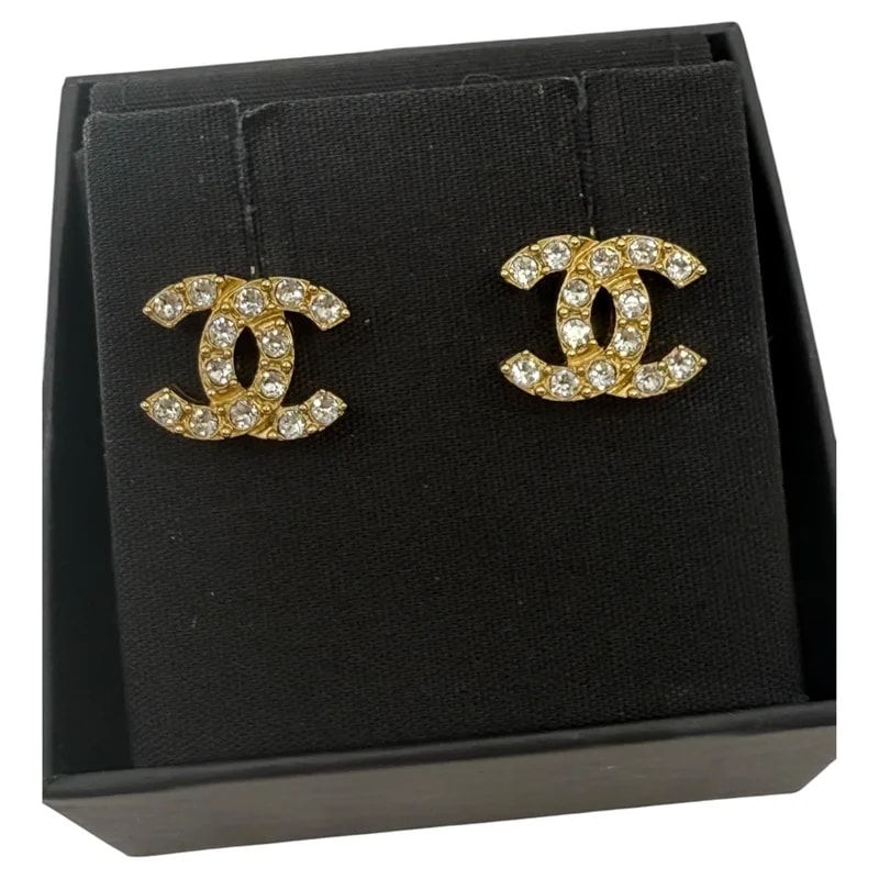 Chanel — Chanel Classic CC Stud — Jewelry — resale