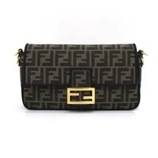 Fendi Medium Baguette Top Handle aa63469 155790487 2