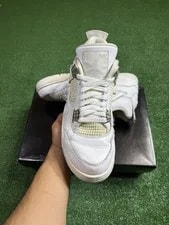 Size 9.5 - Jordan 4 Retro Mid Money 4