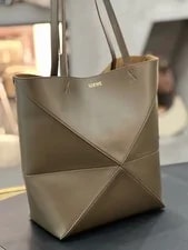 Loewe Puzzle Fold 4
