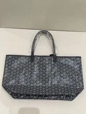 Goyard Small for 4