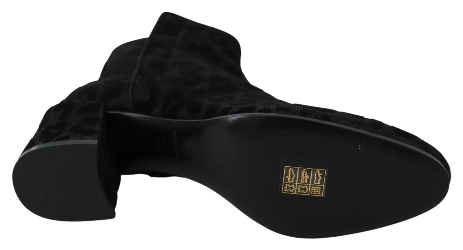 Dolce & Gabbana — Dolce & Gabbana Leopard Short Zipper — Designer Shoe — resale
