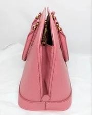 Prada High-Quality 4