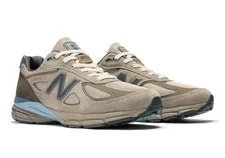 New Balance — Auralee × New Balance 990V4 in Between U990AR4 Size — Sneaker — resale