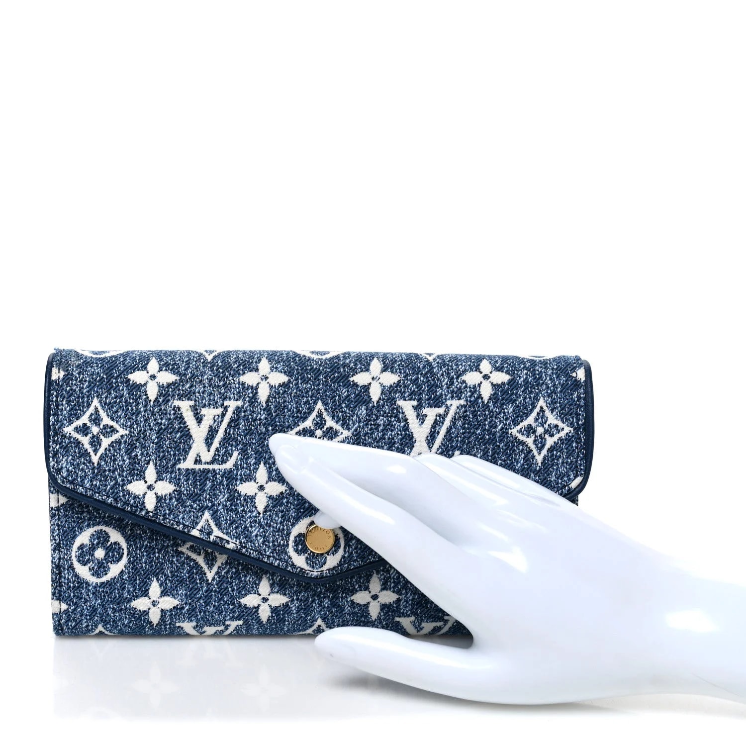 Sarah Wallet 2